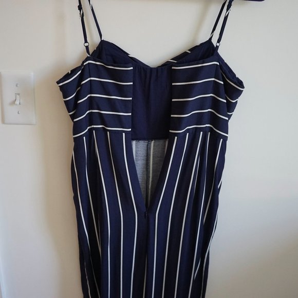 Bardot Layla Striped Jumpsuit Size US6/S in Navy - Picture 9 of 14